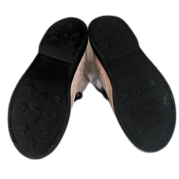 Art Class Boots Girls Sz 4 Pink patten leather boots with black laces Blk /Soles - Picture 10 of 11